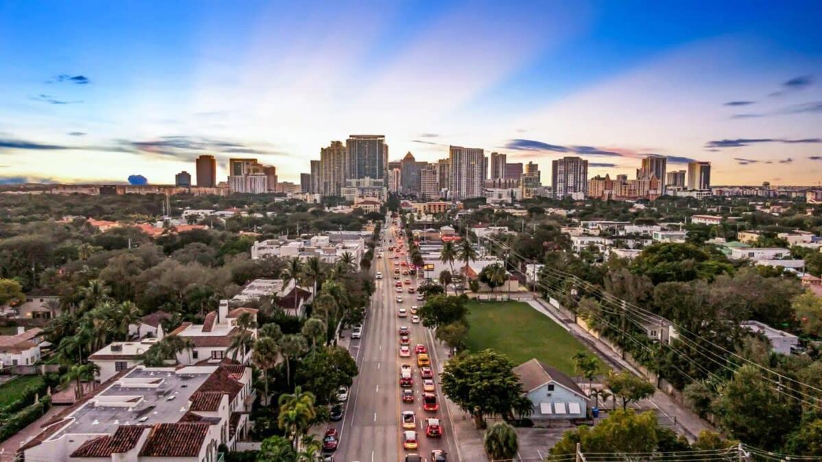 Walk To Las Olas Banyan Room Palm Paradise Inn Fort Lauderdale Dış mekan fotoğraf