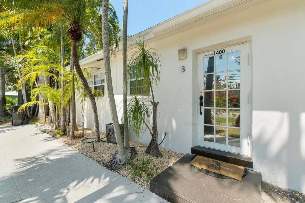 Walk To Las Olas Banyan Room Palm Paradise Inn Fort Lauderdale Dış mekan fotoğraf